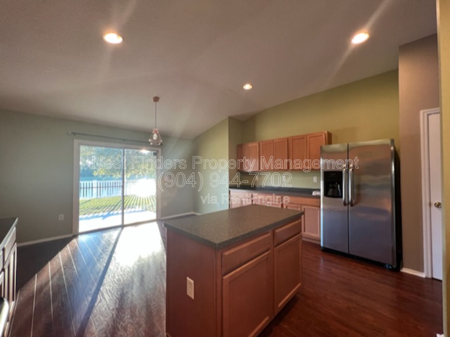 Waterfront home in desirable Waterleaf neighborhood with a great clubhouse pool and park! property image