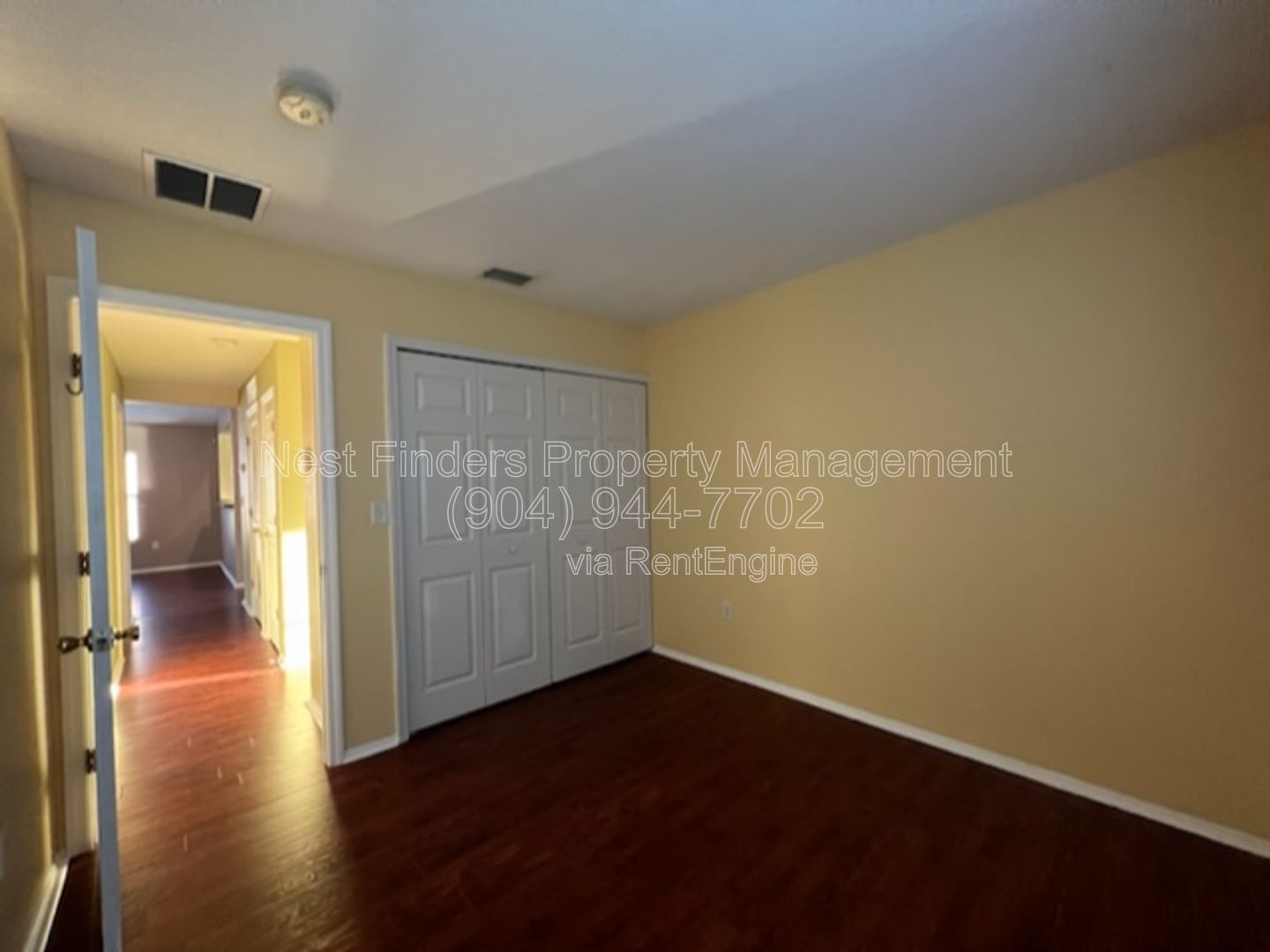 Waterfront home in desirable Waterleaf neighborhood with a great clubhouse pool and park! property image