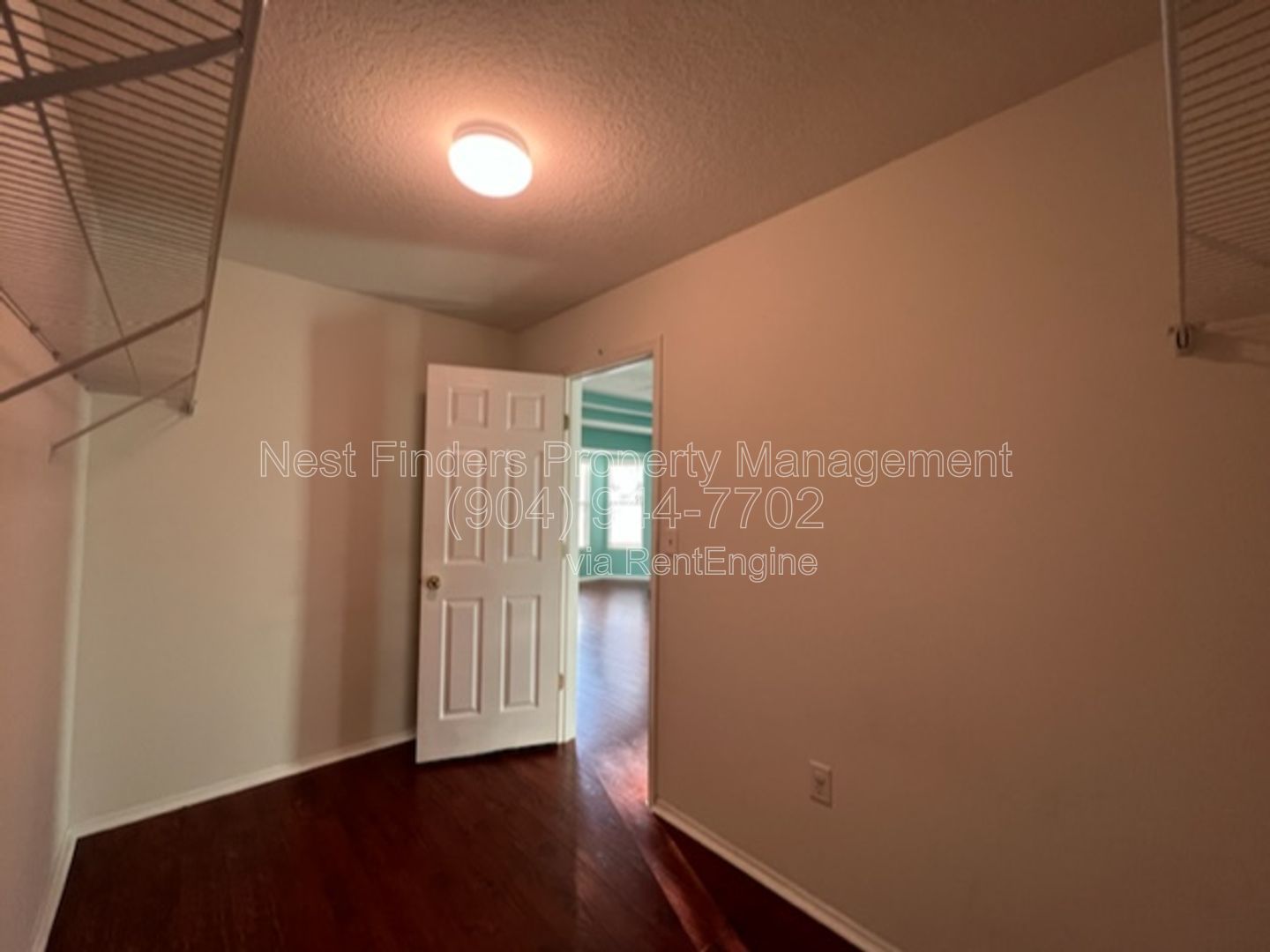 Waterfront home in desirable Waterleaf neighborhood with a great clubhouse pool and park! property image