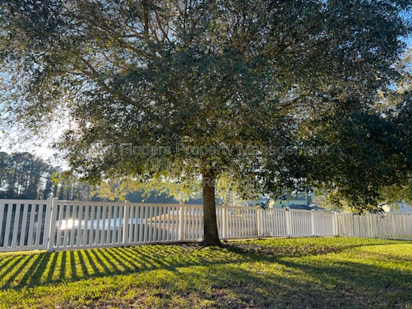 Waterfront home in desirable Waterleaf neighborhood with a great clubhouse pool and park! property image