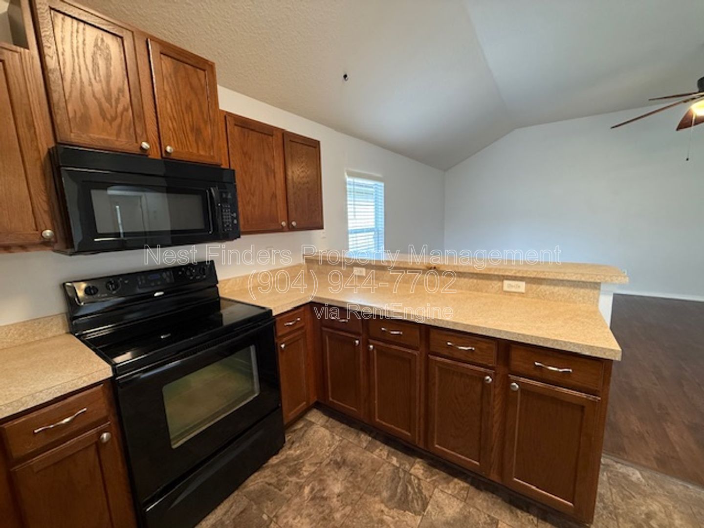 Beautiful 3-bedroom, 2-bathroom home for rent in Hayden Lakes on Jacksonville’s Northside! property image