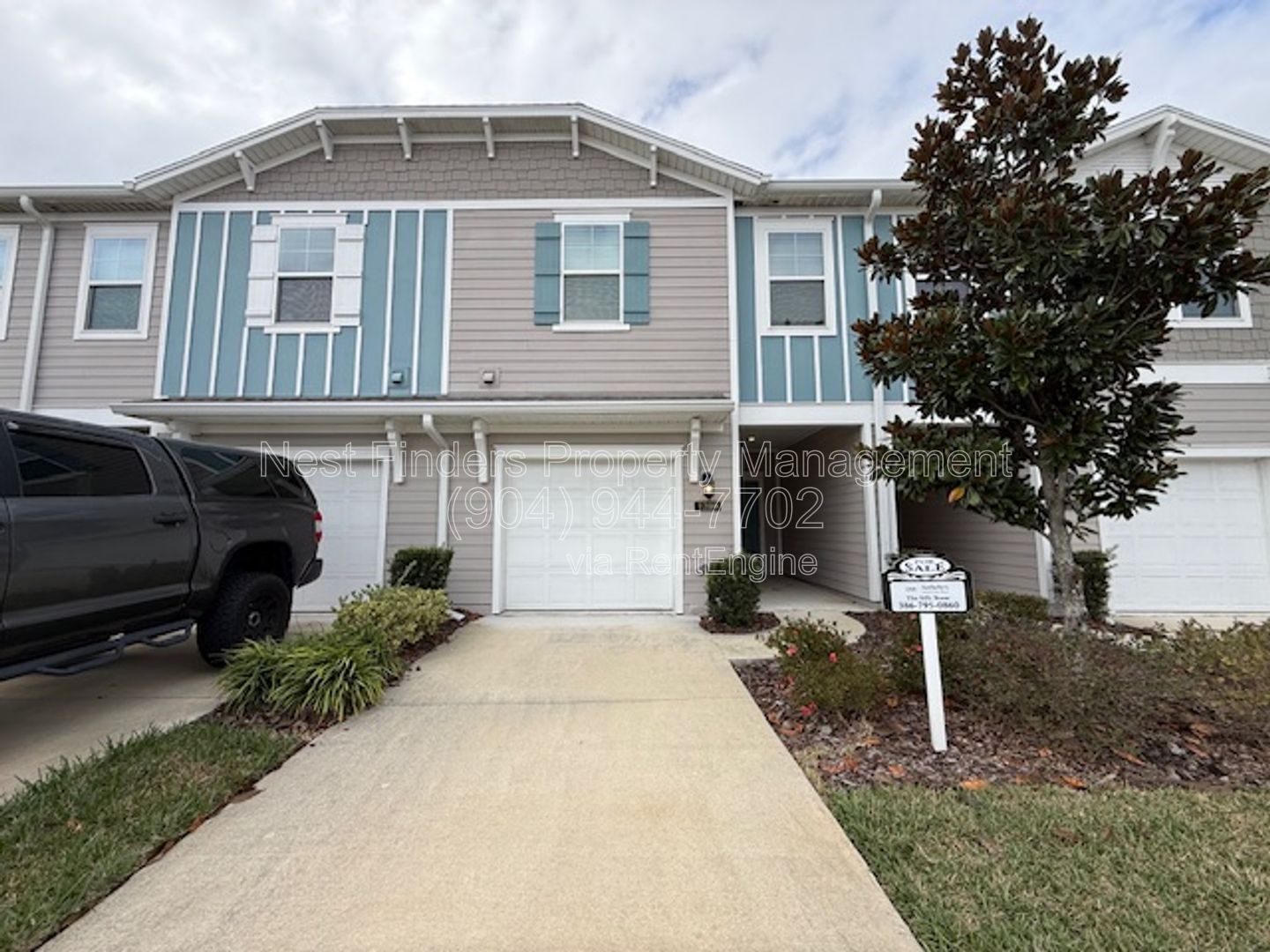 Beautiful 3-bedroom, 2.5-bathroom townhome available for rent in the desirable Atlantic Beach Preserve! property image