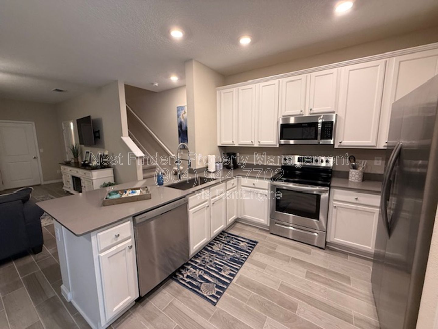 Beautiful 3-bedroom, 2.5-bathroom townhome available for rent in the desirable Atlantic Beach Preserve! property image