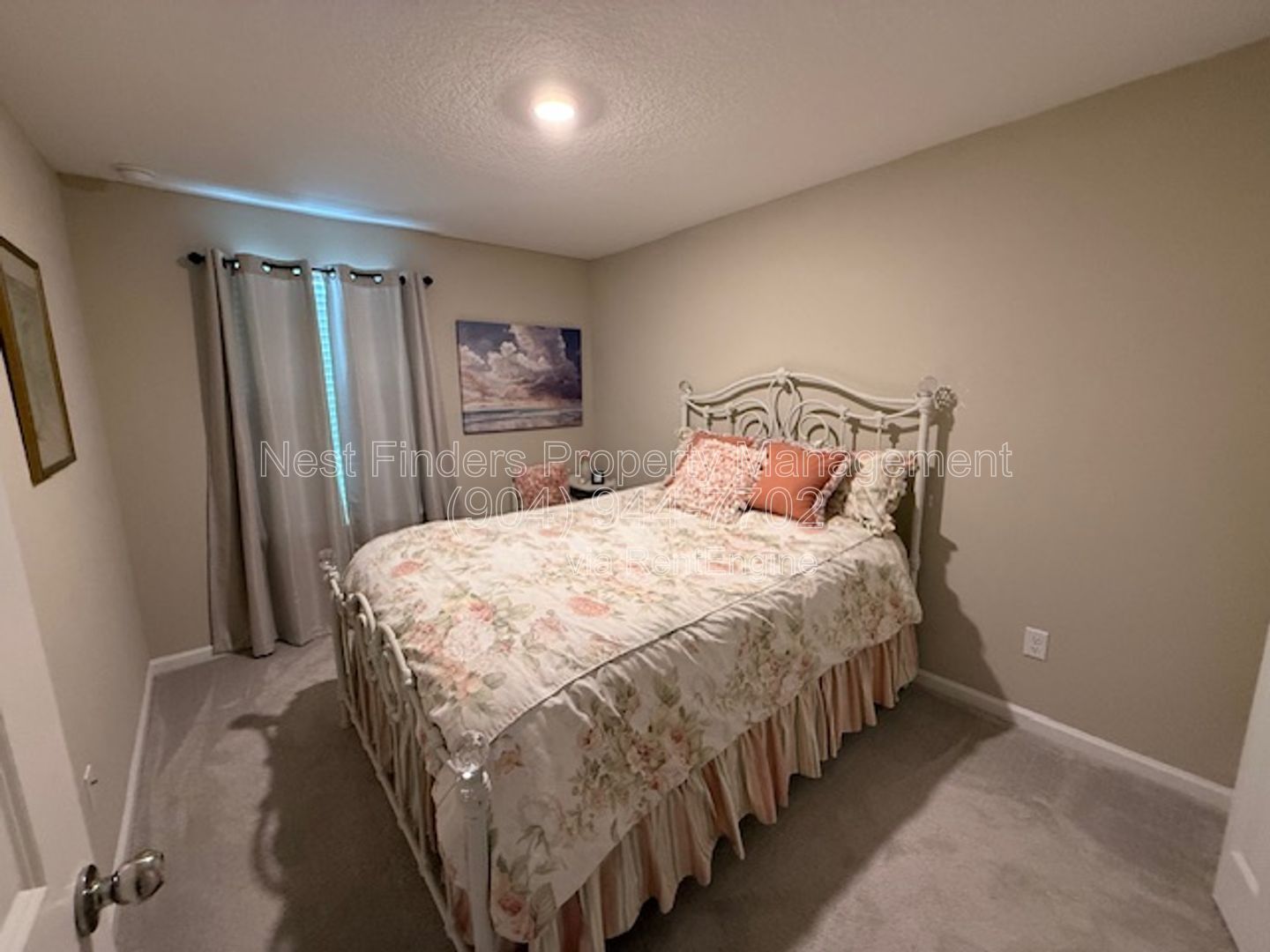 Beautiful 3-bedroom, 2.5-bathroom townhome available for rent in the desirable Atlantic Beach Preserve! property image