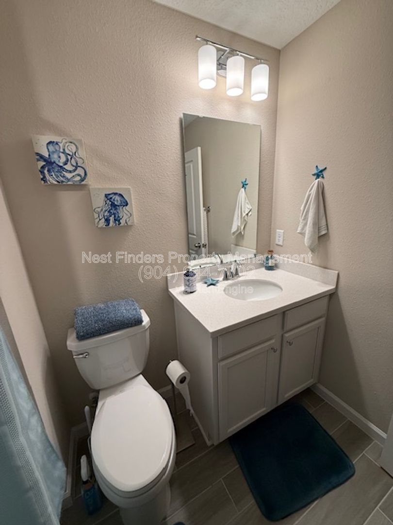 Beautiful 3-bedroom, 2.5-bathroom townhome available for rent in the desirable Atlantic Beach Preserve! property image