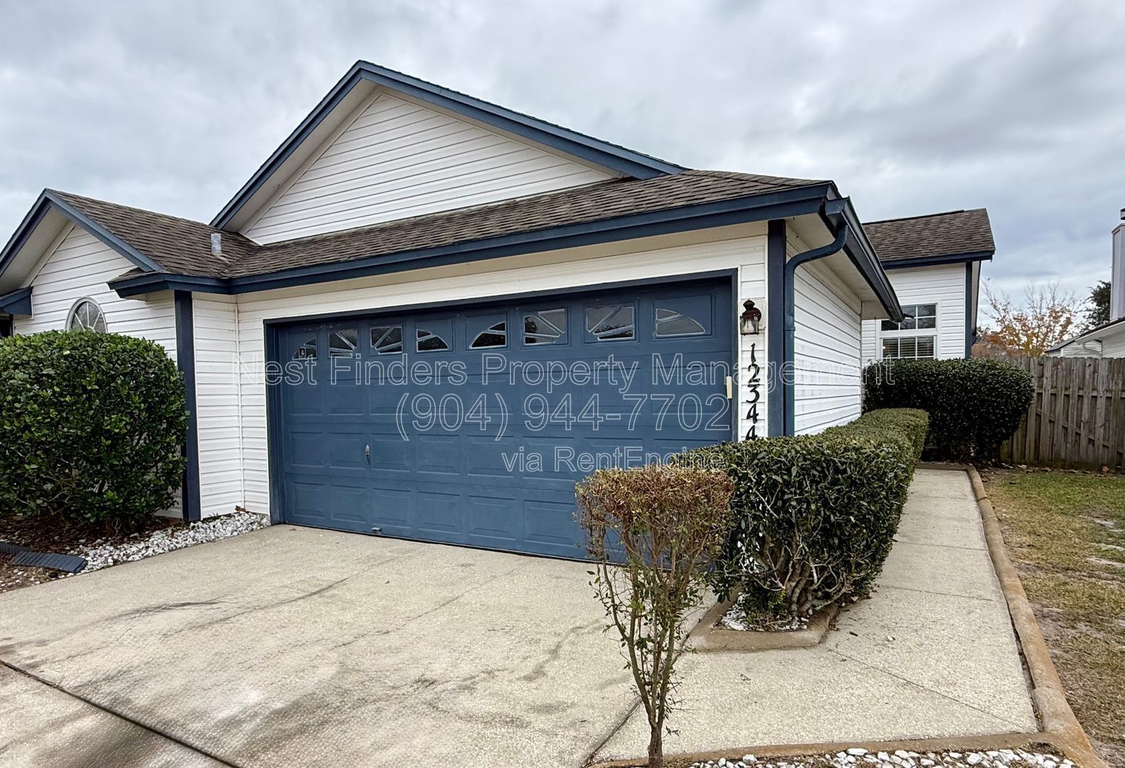 Nice 3-bedroom, 2-bathroom for rent in Villas at Cross Creek! property image