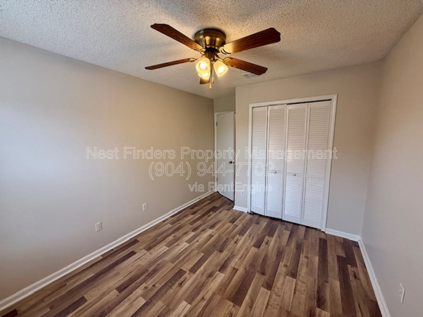 Nice 3-bedroom, 2-bathroom for rent in Villas at Cross Creek! property image
