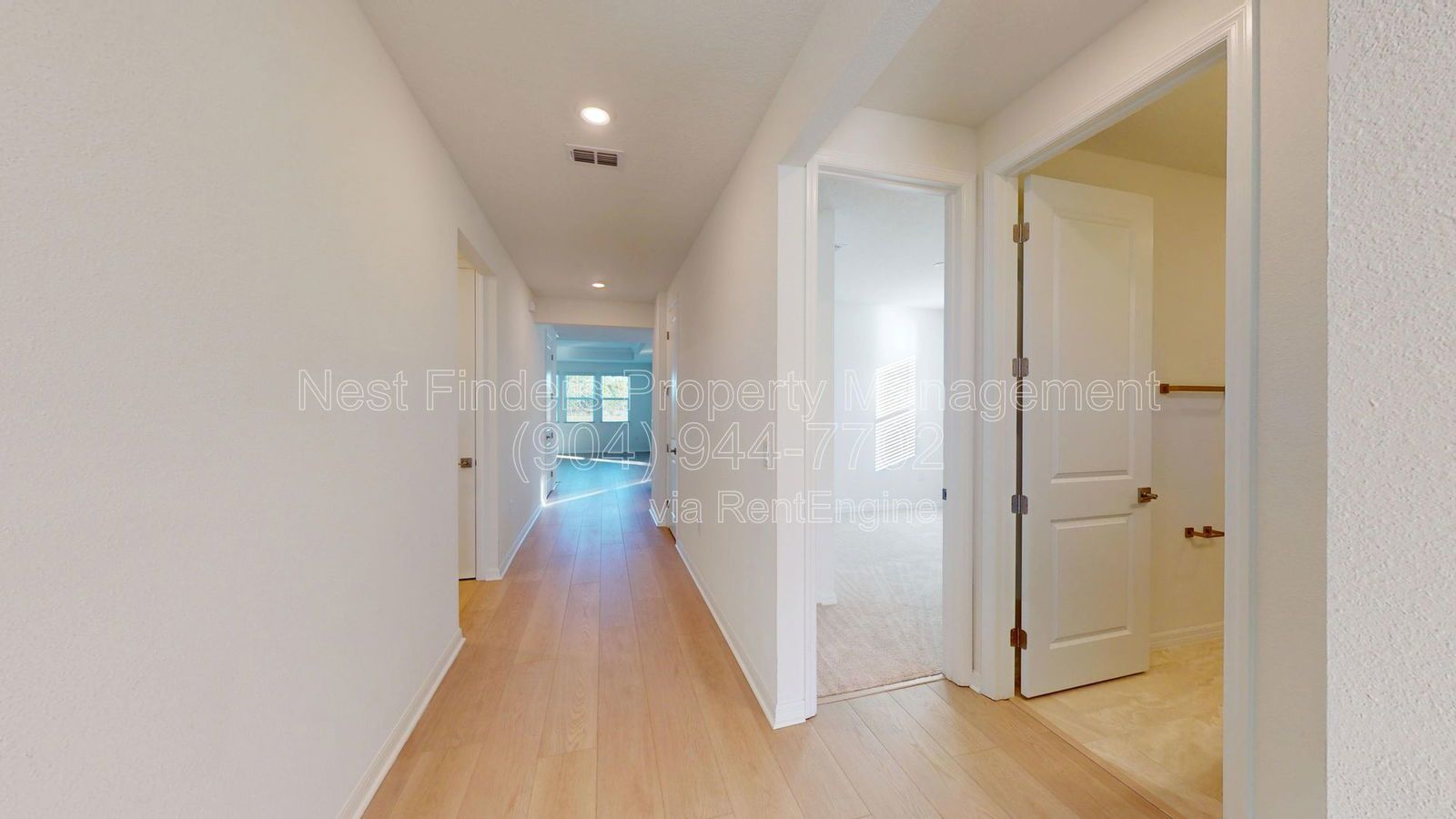 Like-new 4 bedroom, 2 bathroom home in Saint Johns features a coastal-style exterior! property image