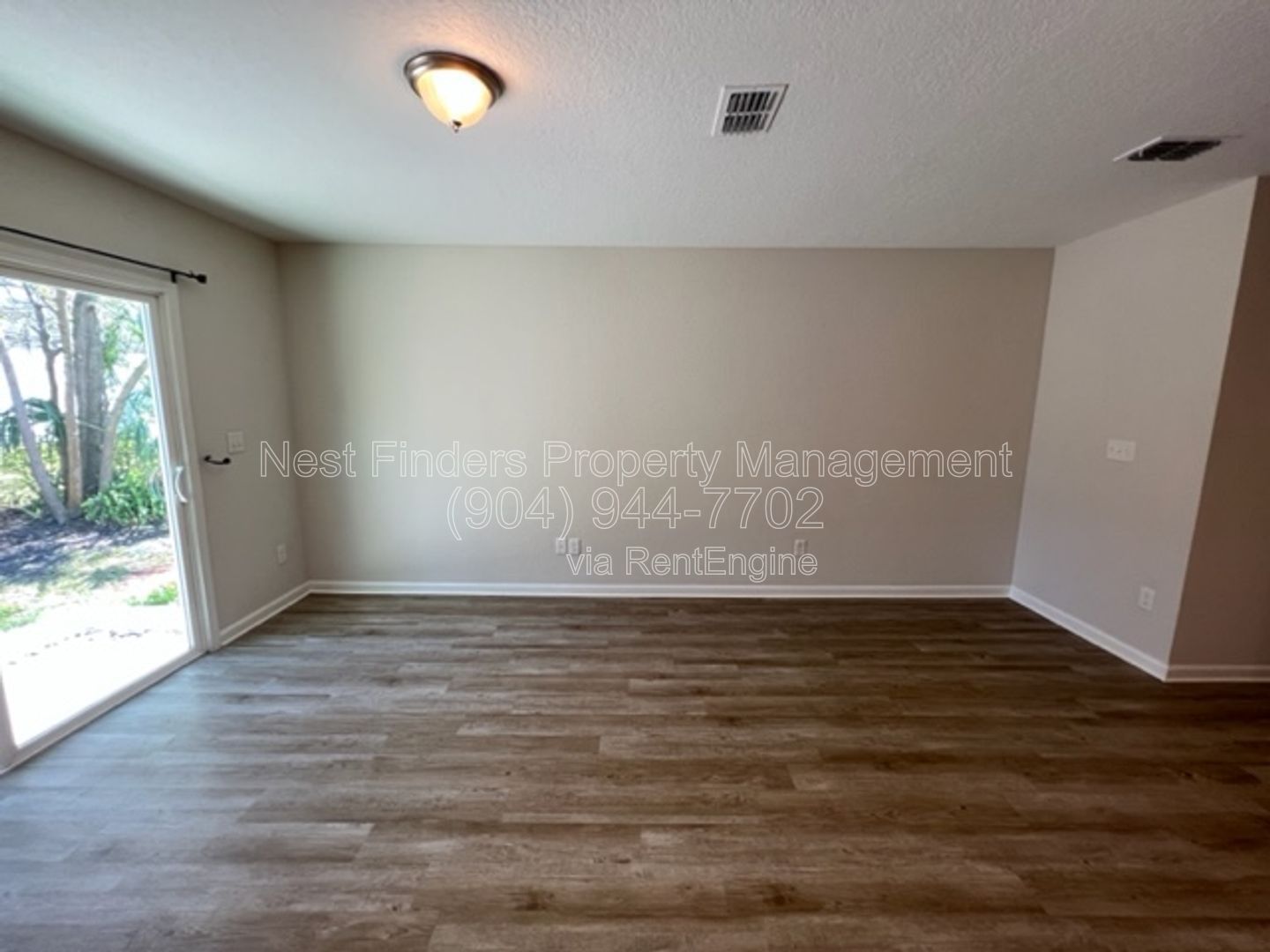 Nice 3 bedroom, 2 bathroom home for rent in the Riverside/ Murray Hill area. property image