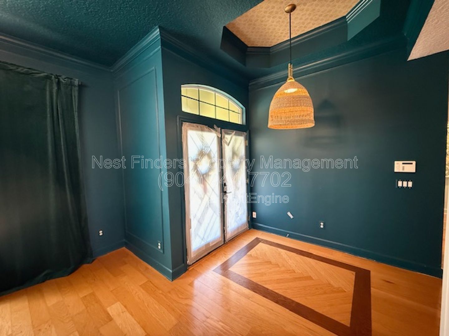 Spacious POOL home with golf course views for rent!! property image