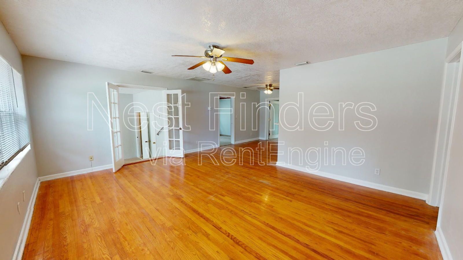 Well-Maintained 4-Bed, 2.5-Bath Home with Bonus Space in Southside property image