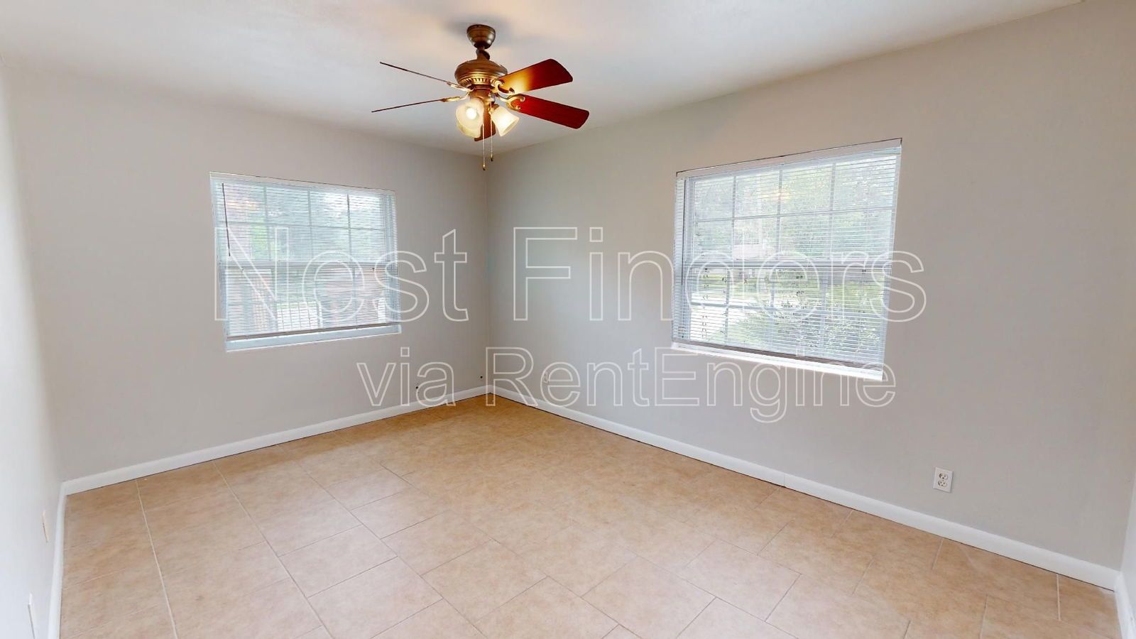 Well-Maintained 4-Bed, 2.5-Bath Home with Bonus Space in Southside property image