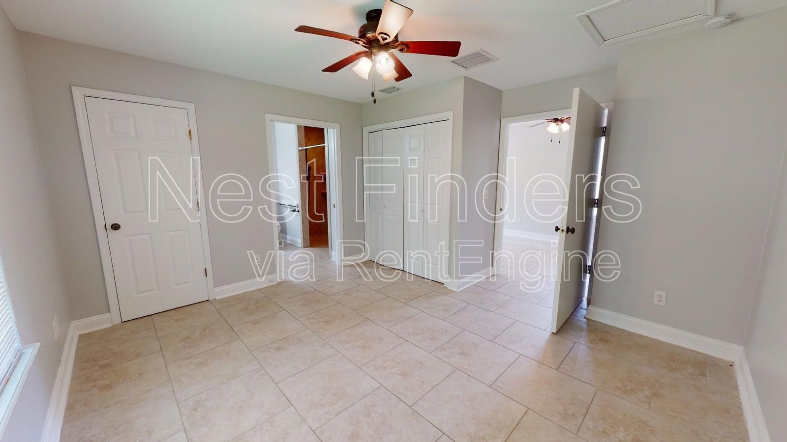 Well-Maintained 4-Bed, 2.5-Bath Home with Bonus Space in Southside property image