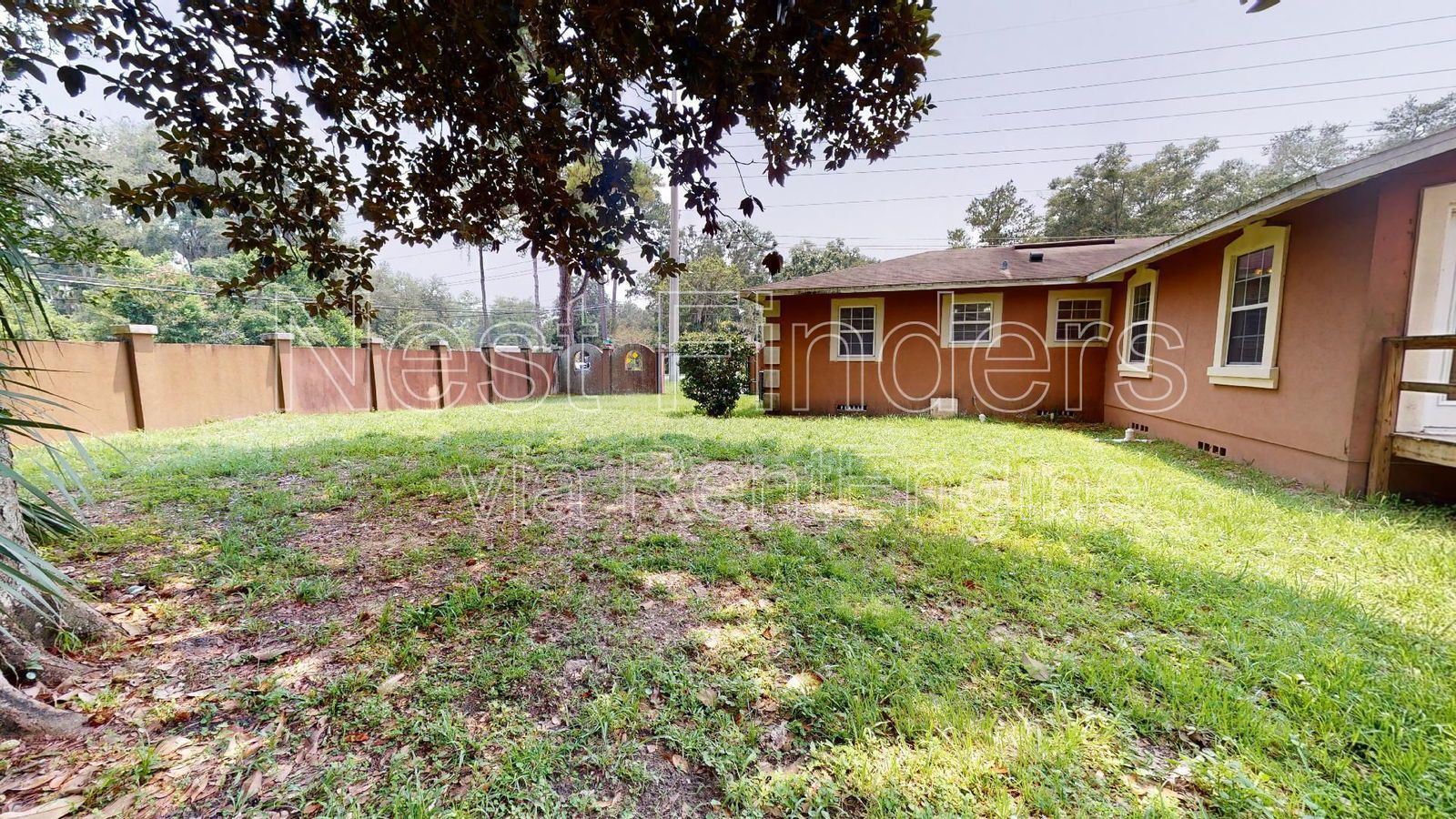 Well-Maintained 4-Bed, 2.5-Bath Home with Bonus Space in Southside property image