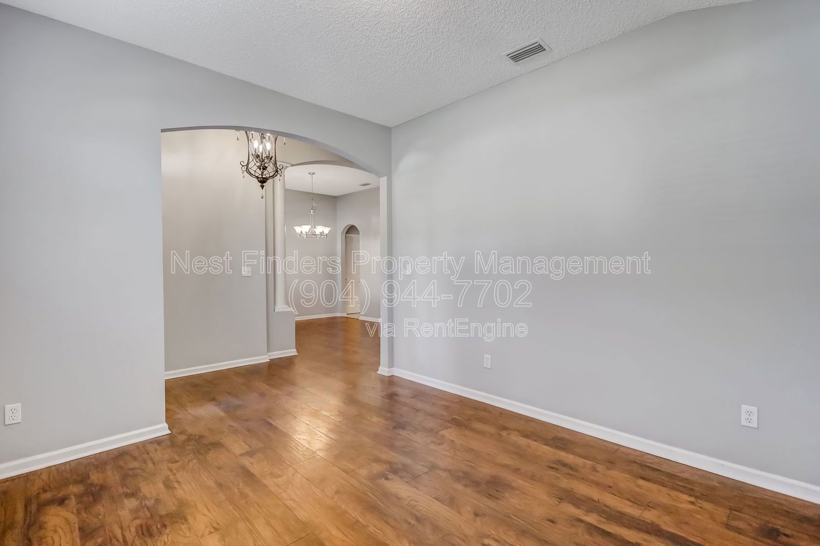 Nice three-bedroom, two-bath home for rent in the desirable Pine Crossing community property image