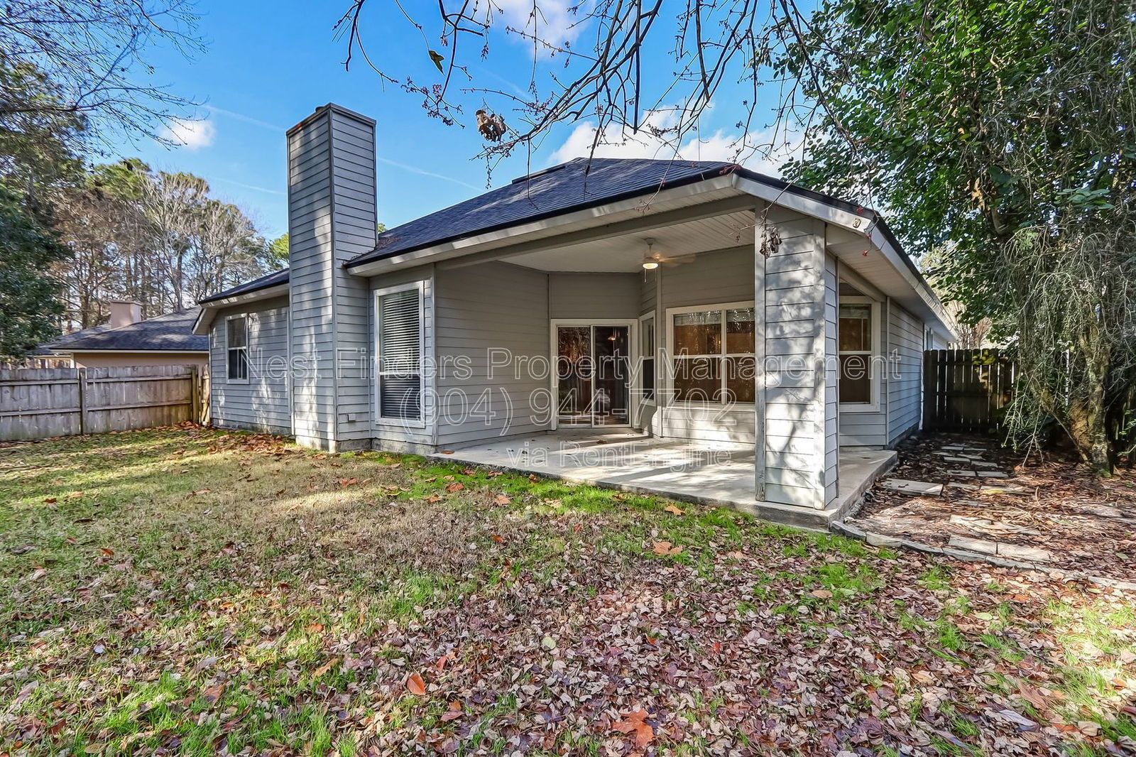 Nice three-bedroom, two-bath home for rent in the desirable Pine Crossing community property image