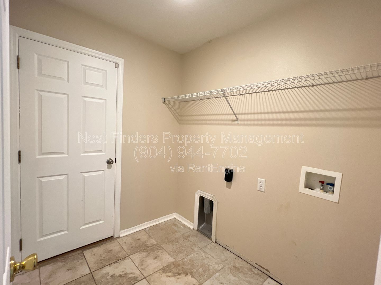 Waterfront home in desirable Waterleaf neighborhood with a great clubhouse pool and park! property image