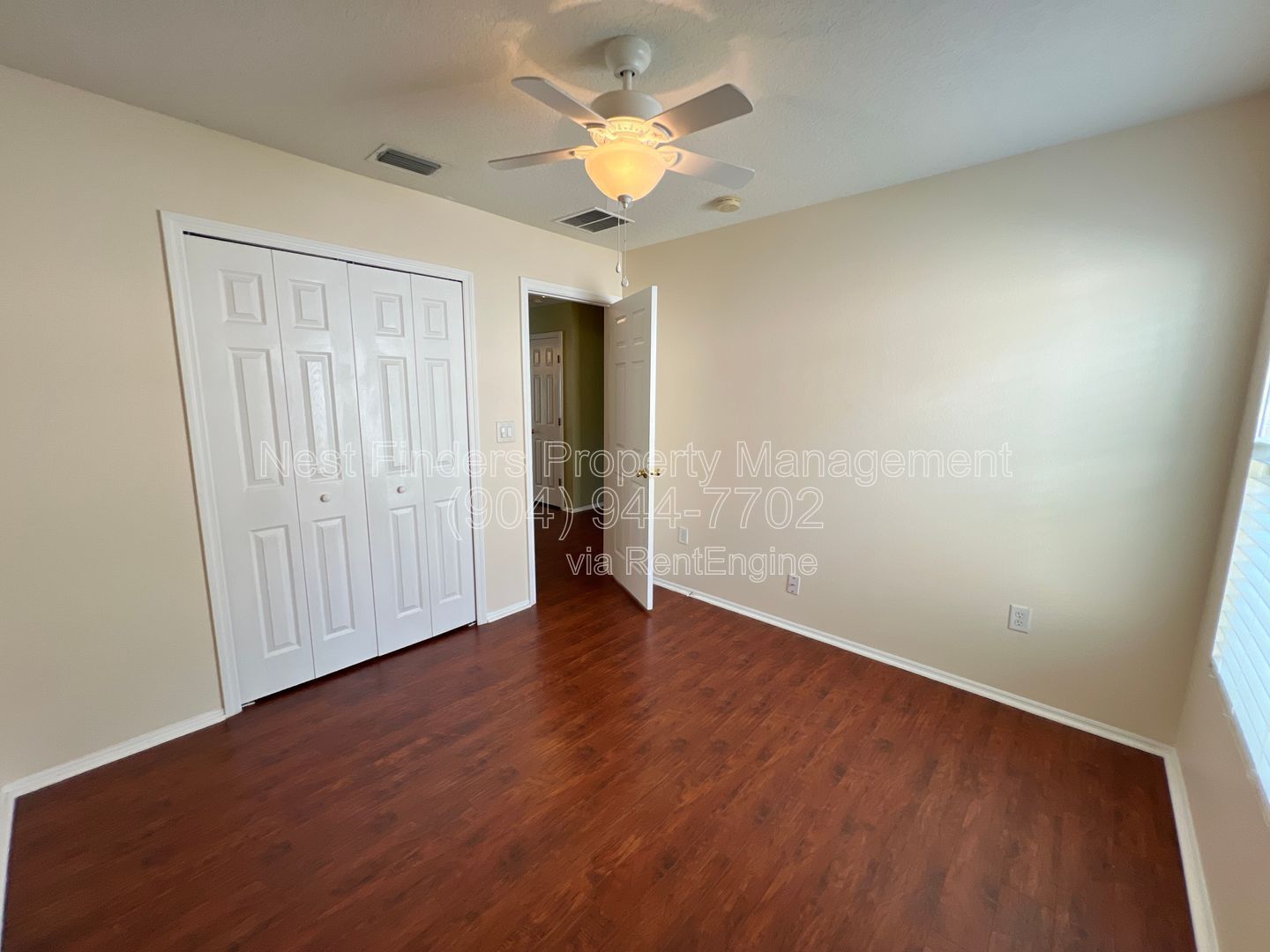 Waterfront home in desirable Waterleaf neighborhood with a great clubhouse pool and park! property image