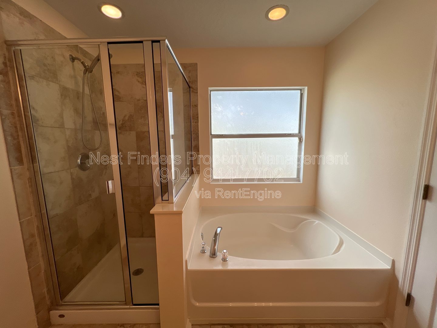 Waterfront home in desirable Waterleaf neighborhood with a great clubhouse pool and park! property image