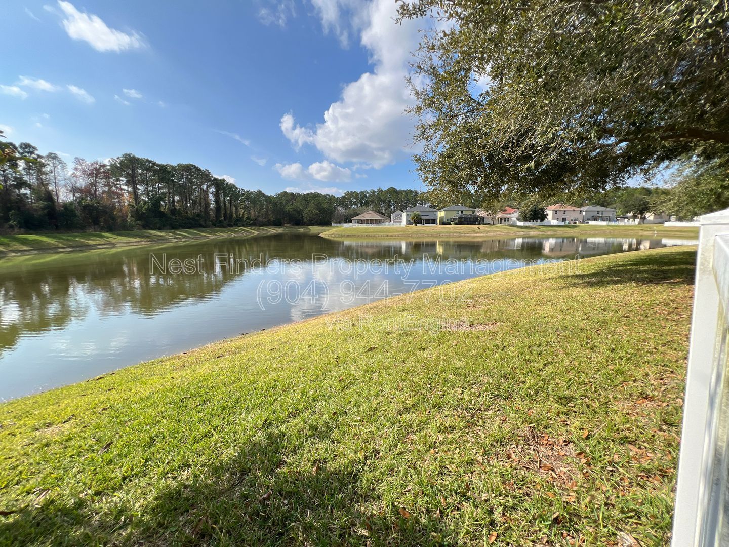 Waterfront home in desirable Waterleaf neighborhood with a great clubhouse pool and park! property image
