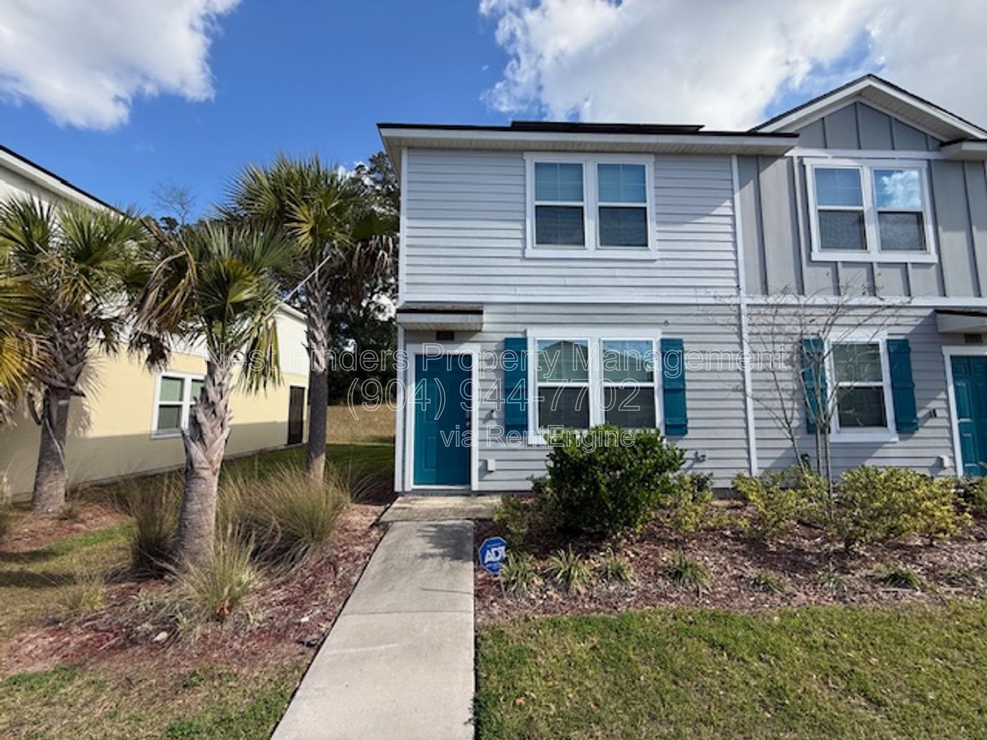 Charming three-bedroom, 2.5-bathroom end-unit townhome for rent in the desirable Rivergate community property image