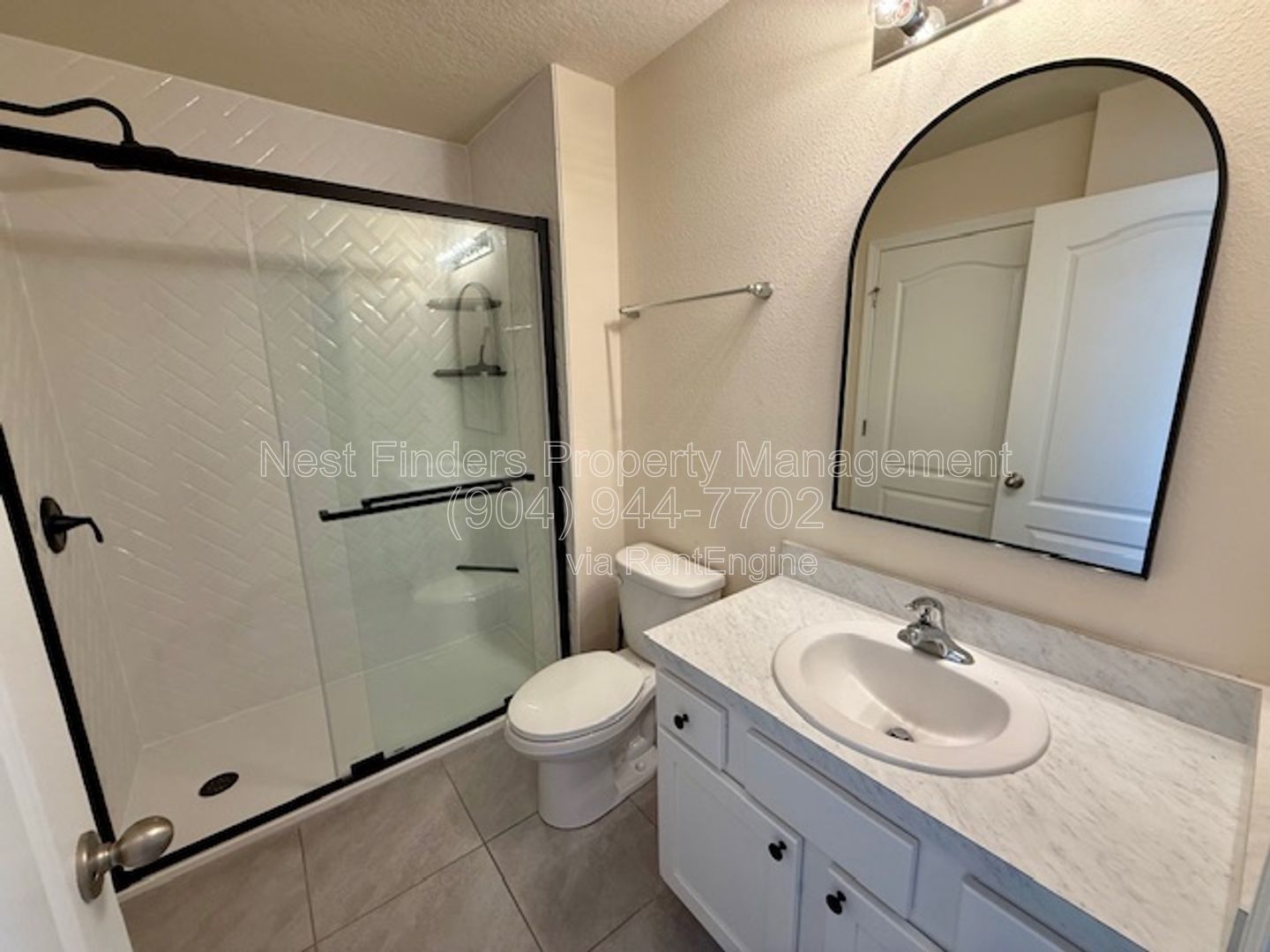 Charming three-bedroom, 2.5-bathroom end-unit townhome for rent in the desirable Rivergate community property image