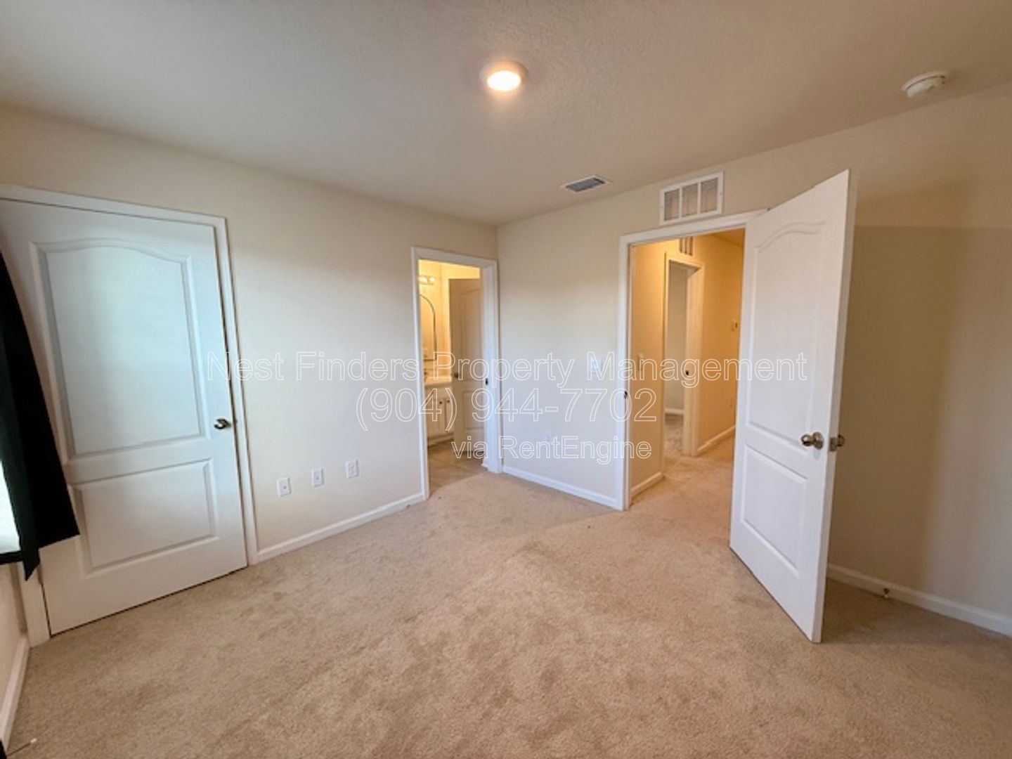Charming three-bedroom, 2.5-bathroom end-unit townhome for rent in the desirable Rivergate community property image