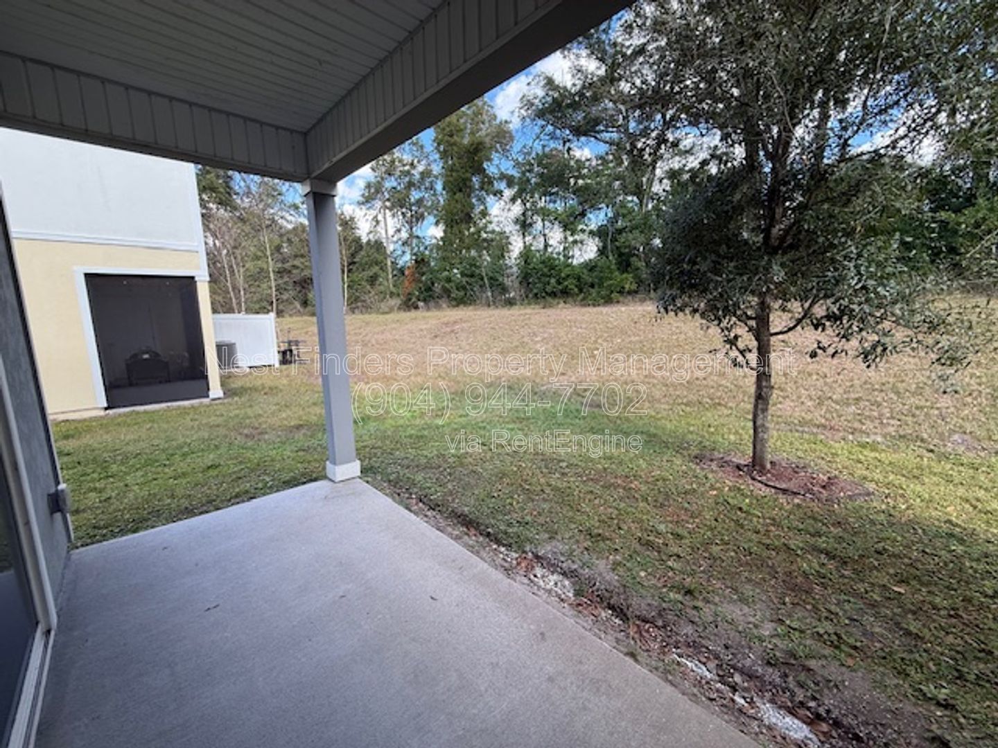 Charming three-bedroom, 2.5-bathroom end-unit townhome for rent in the desirable Rivergate community property image