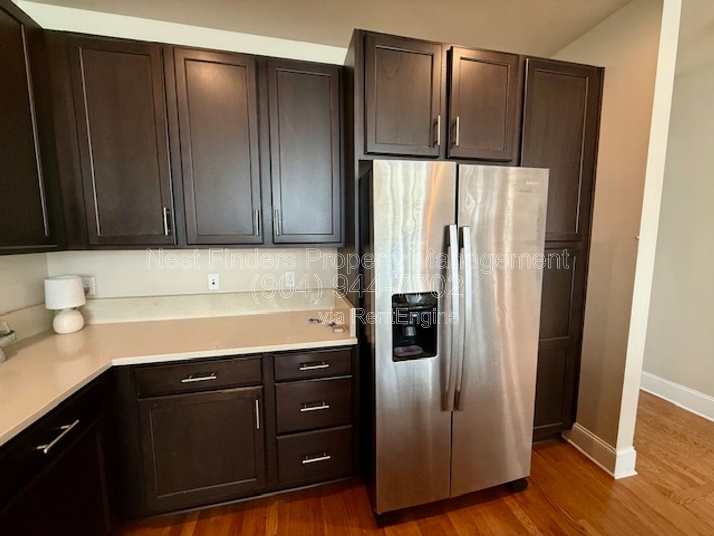 Charming 2 bedroom condo for rent in John Gorrie Condos! property image