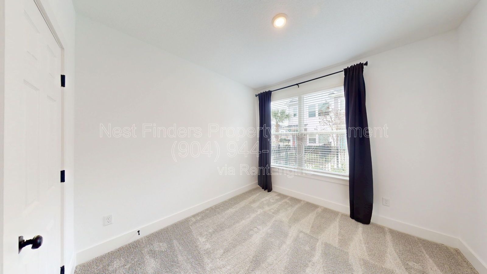 Stunning 2 bedroom townhome in eTown for rent! property image