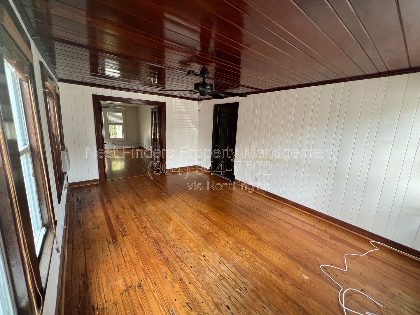 Charming Beachside 1 Bedroom for rent - 1 Block from the beach! property image