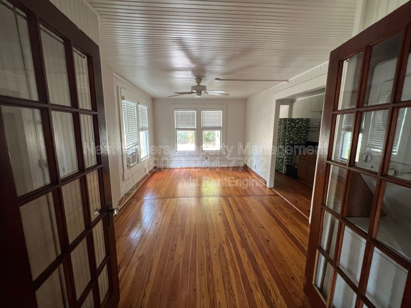 Charming Beachside 1 Bedroom for rent - 1 Block from the beach! property image