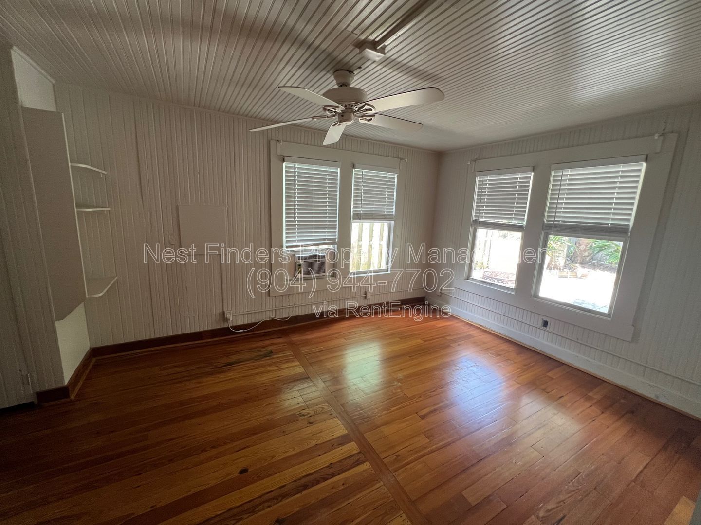Charming Beachside 1 Bedroom for rent - 1 Block from the beach! property image