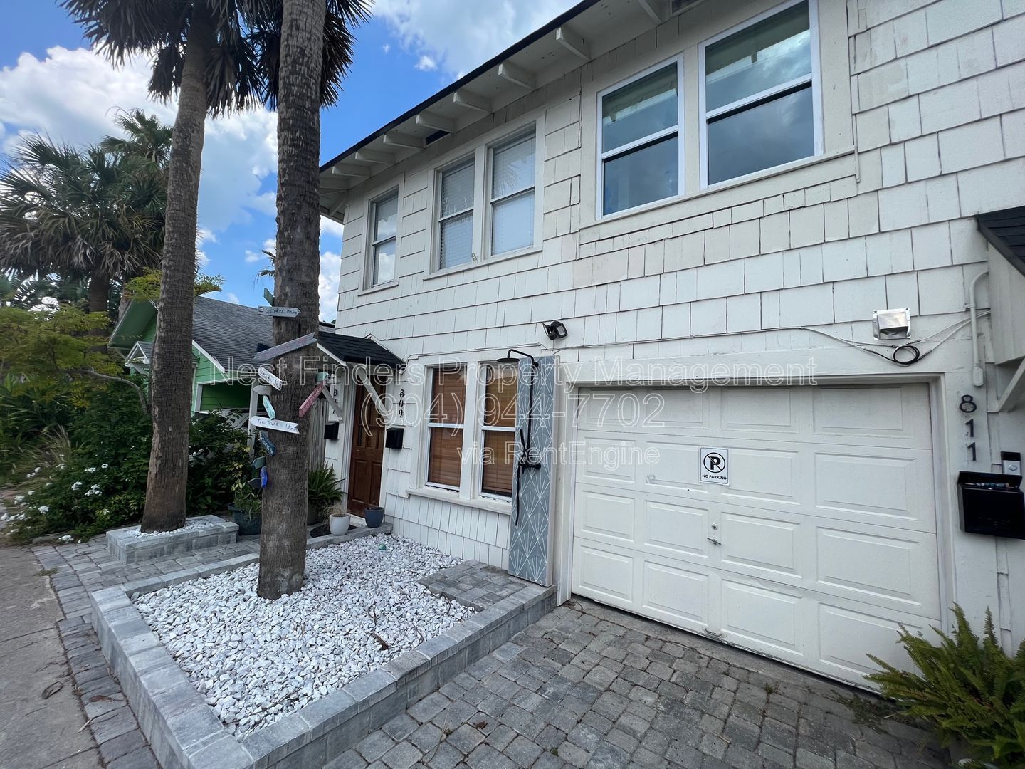 Charming Beachside 1 Bedroom for rent - 1 Block from the beach! property image