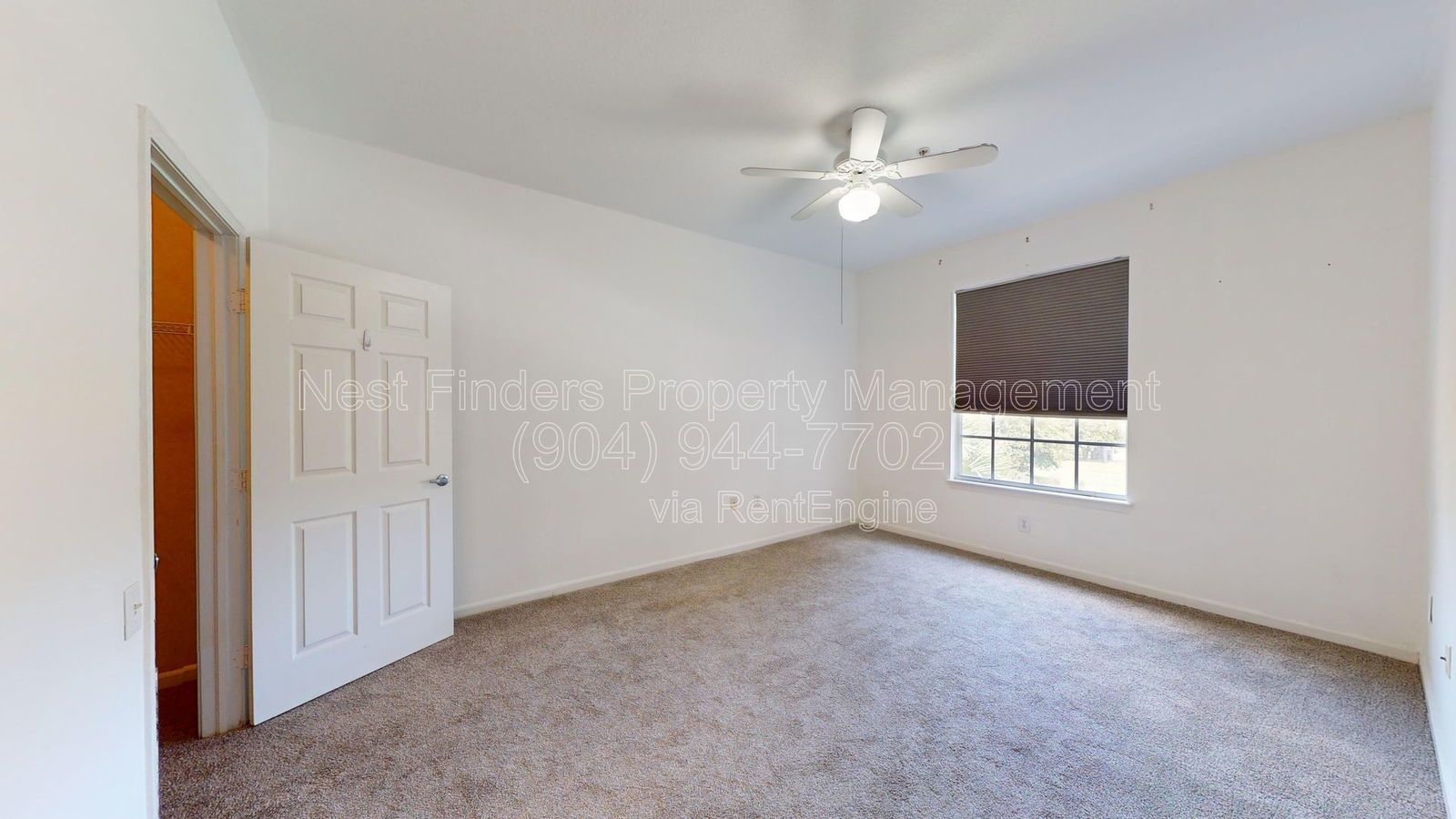 Lovely 3-bedroom, 2-bathroom condo available for rent in Overlook. property image