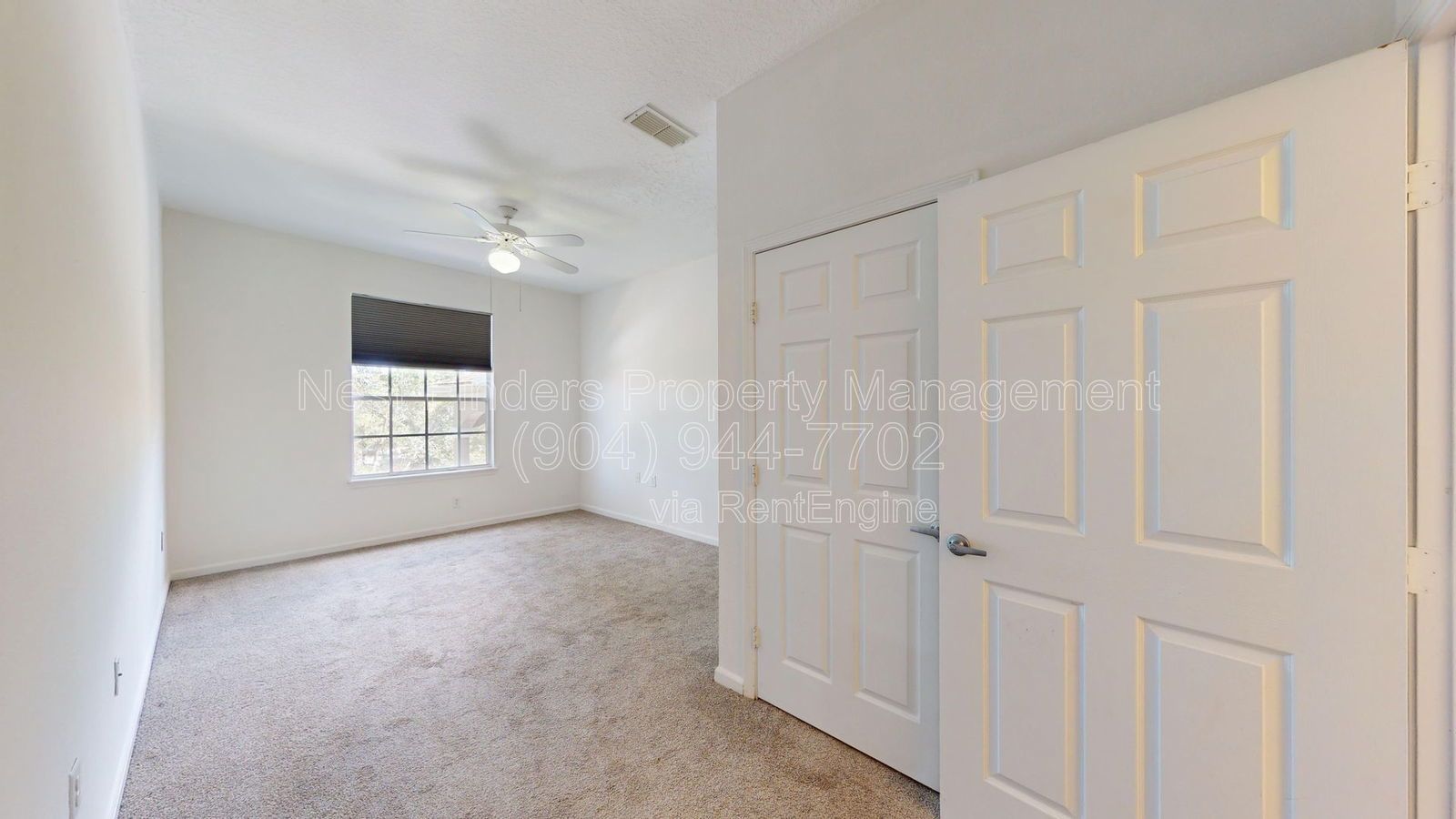 Lovely 3-bedroom, 2-bathroom condo available for rent in Overlook. property image