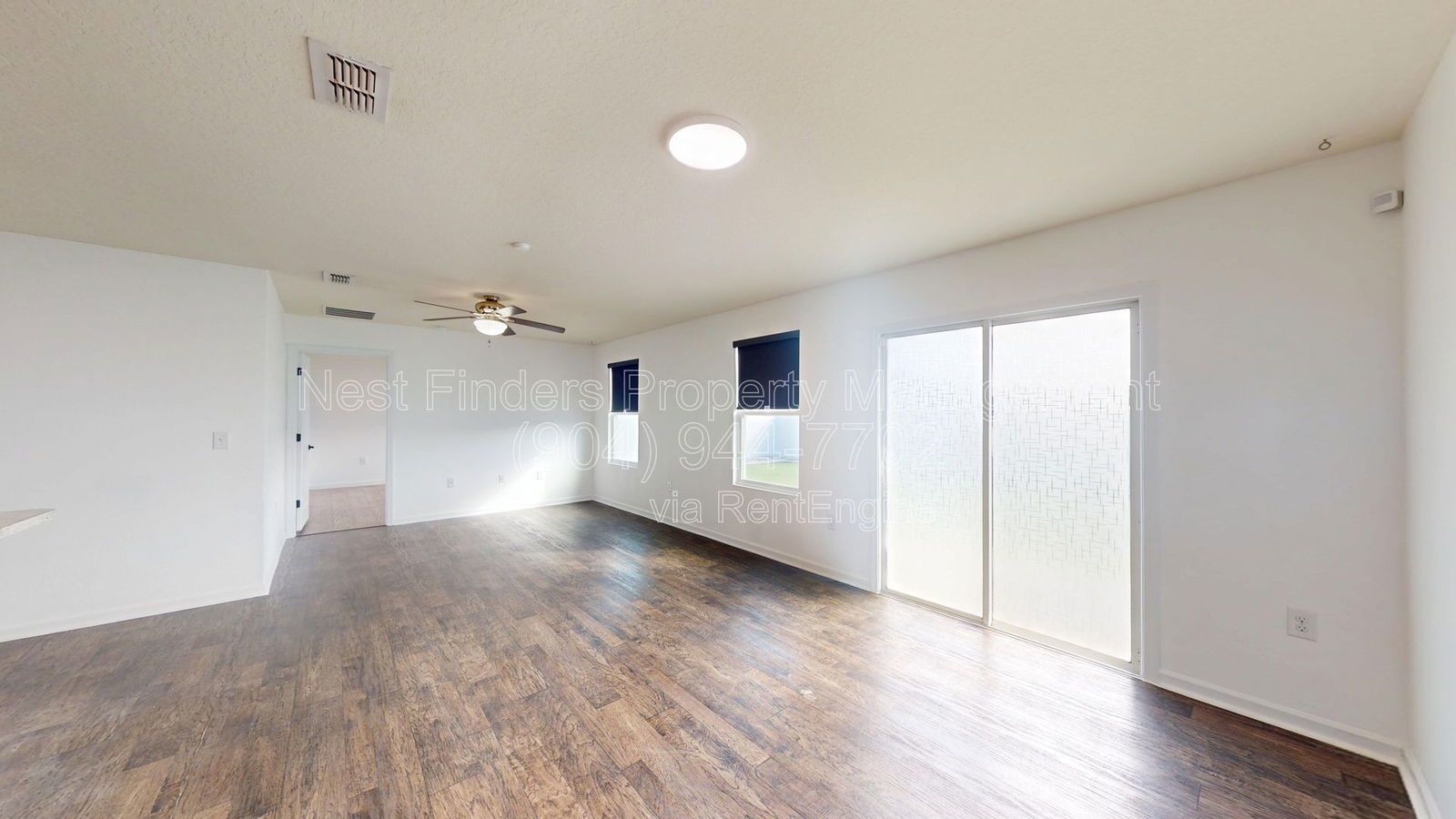 Beautifully maintained 4-bedroom, 2-bathroom home for rent in the desirable Alta Lakes community. property image