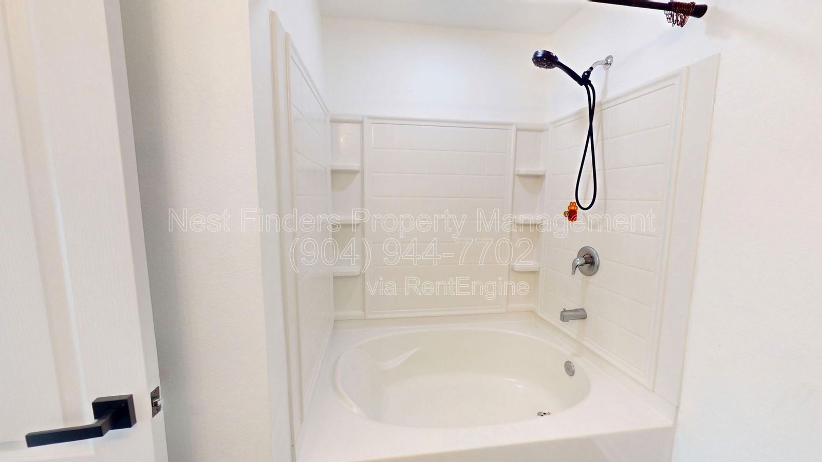 Beautifully maintained 4-bedroom, 2-bathroom home for rent in the desirable Alta Lakes community. property image