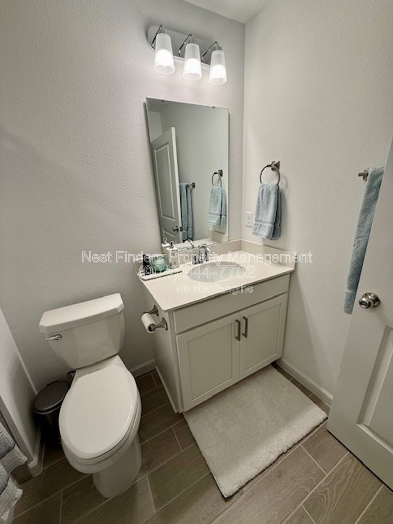 SPECIAL - 1/2 off the 1ST MONTHS RENT!! property image