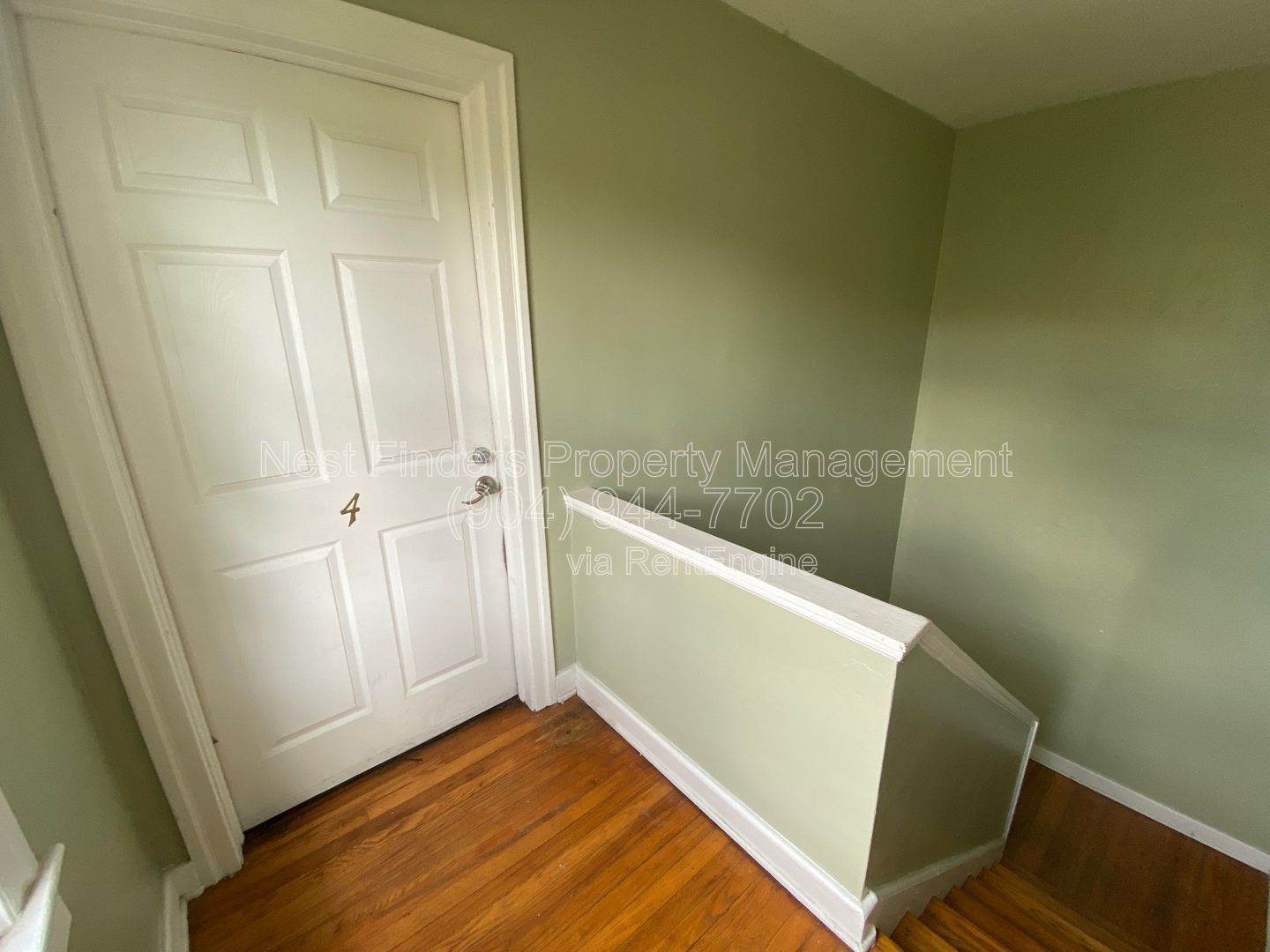 Beautiful 1 bedroom duplex in the historic area of Riverside! property image