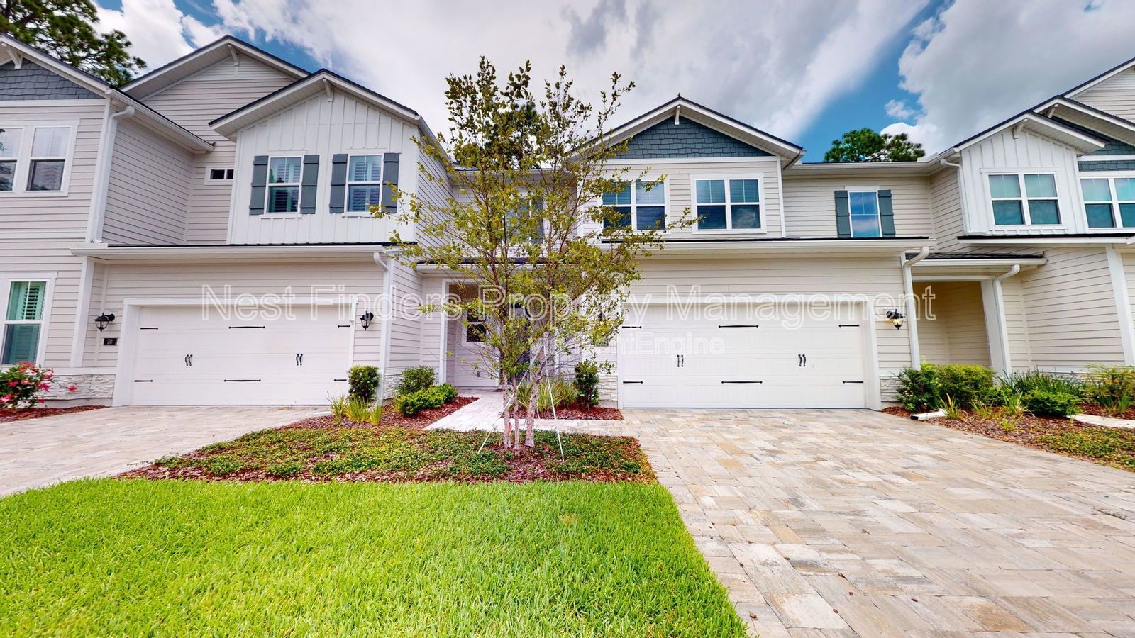 Luxury Toll Brothers townhome for rent in Oakwood at Nocatee. property image