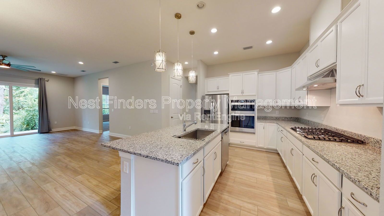 Luxury Toll Brothers townhome for rent in Oakwood at Nocatee. property image