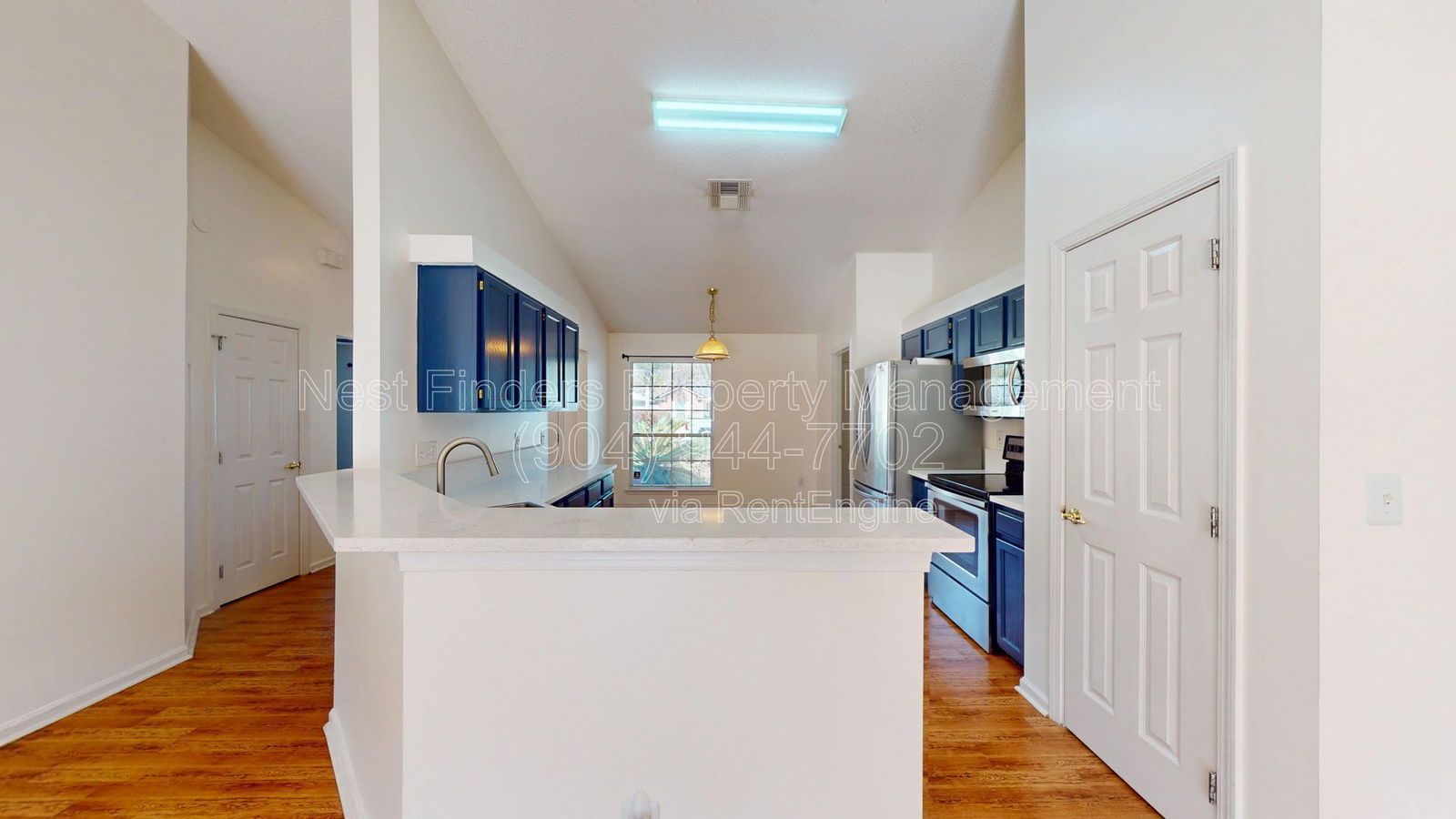 Beautiful 3-bedroom plus den/office, 2-bath home for rent in the heart of the Southside. property image