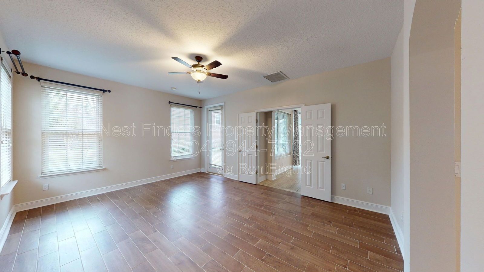 Welcome home to this spacious 5-bedroom, 3.5-bathroom residence property image