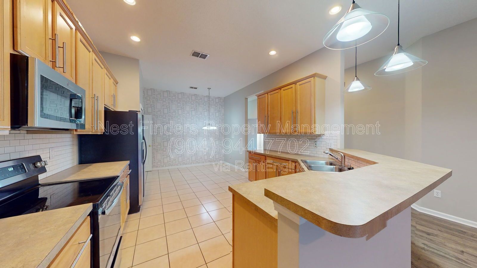 Beautiful 4 bedroom, 2 bathroom home for rent in Stonehurst Plantation! property image