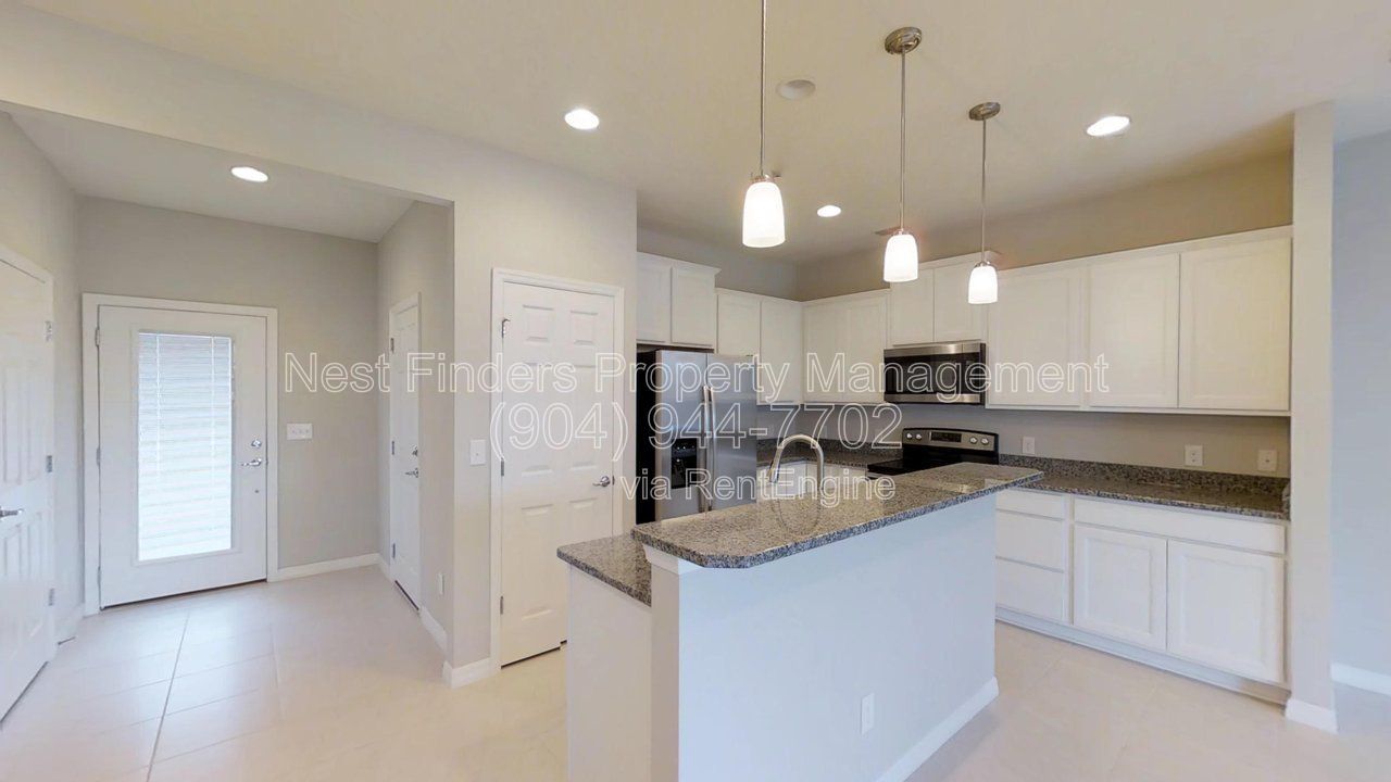 Gorgeous Townhome in Bayberry at Bartram Park! property image