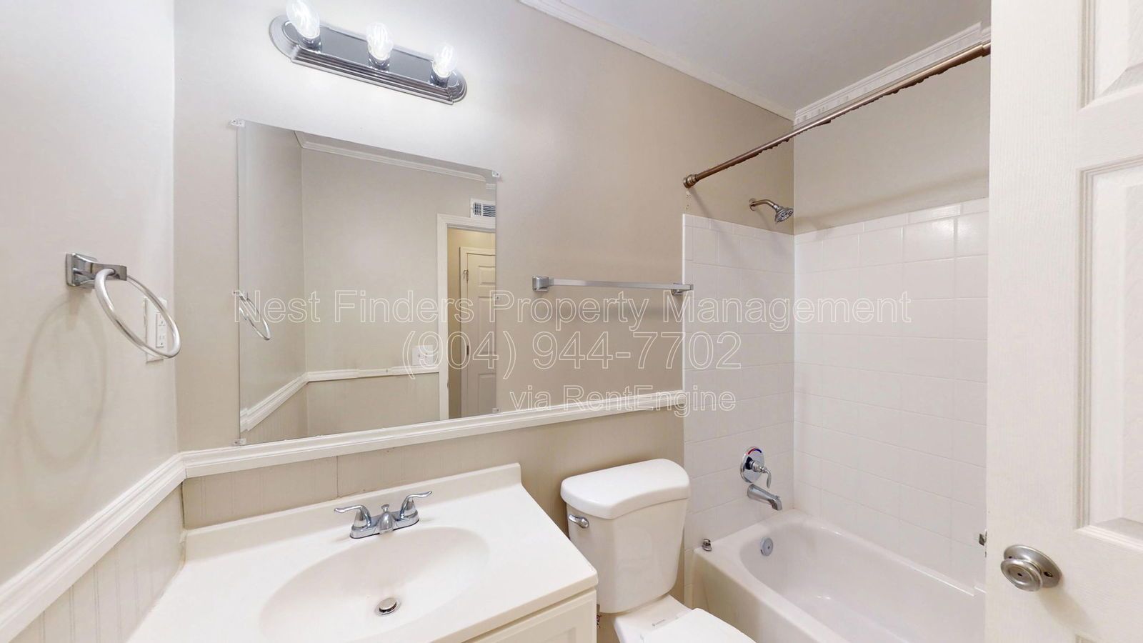 Nice three-bedroom, two-bath POOL HOME for rent in the heart of Mandarin property image