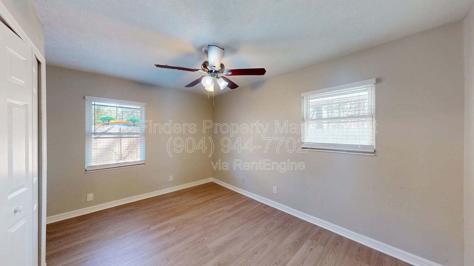 Nice three-bedroom, two-bath POOL HOME for rent in the heart of Mandarin property image