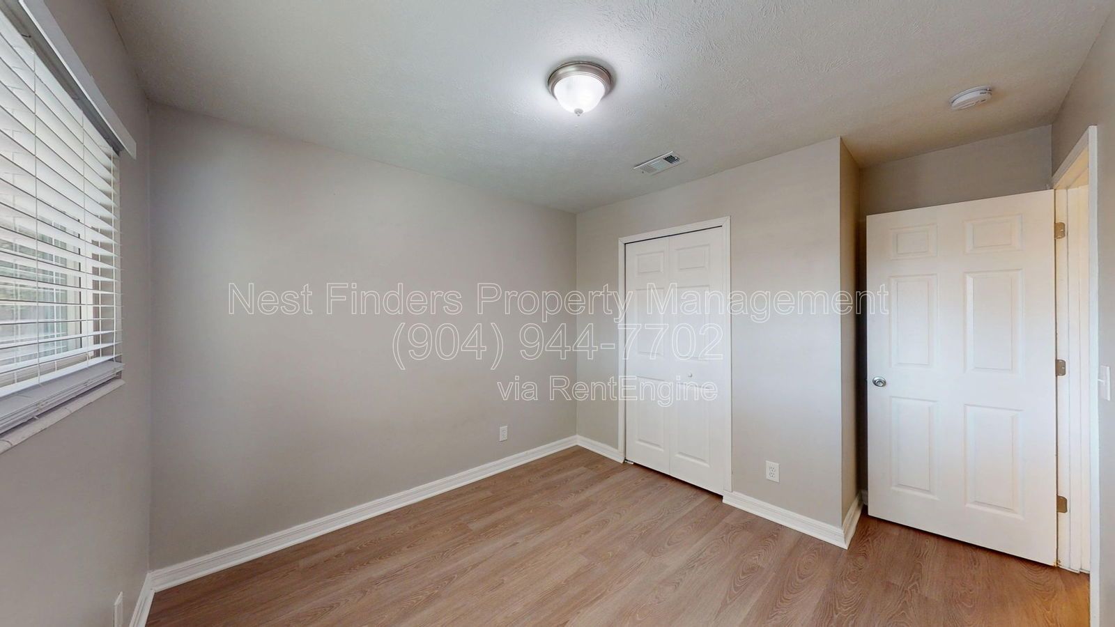 Nice three-bedroom, two-bath POOL HOME for rent in the heart of Mandarin property image