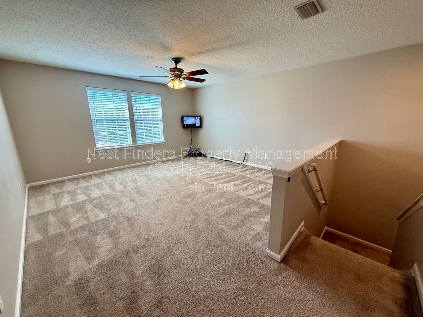 Stunning 3 bedroom, 2.5 bathroom home for rent in Mill Creek Landing in St Johns County! property image